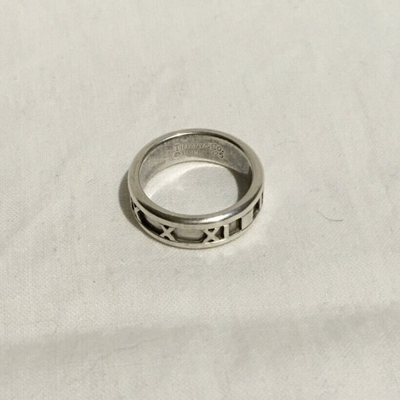 Tiffany&Co. 'Atlas' Collection Ring in Sterling Silver (size 5.75) (|) - Picture 5 of 7